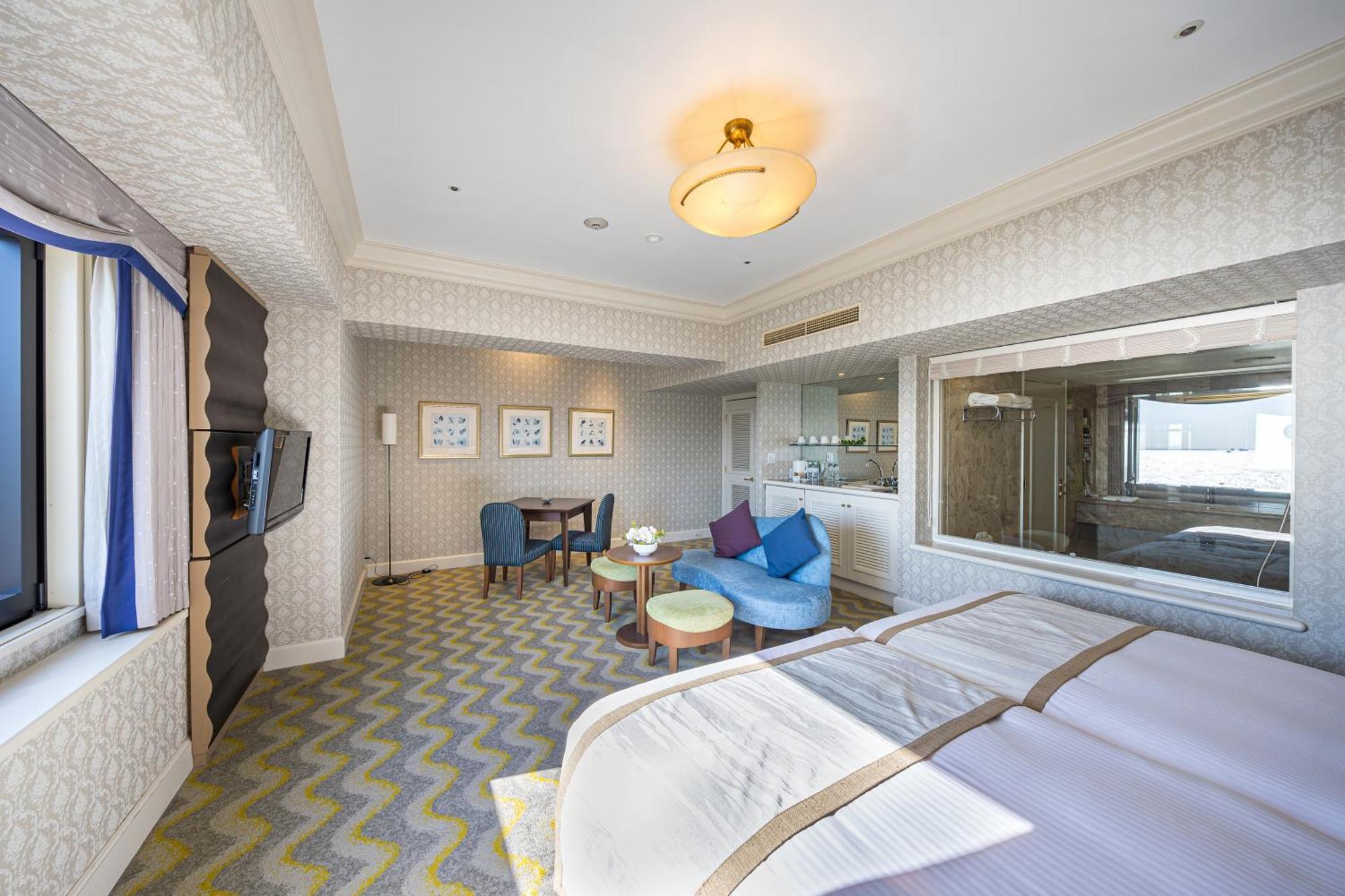 Urayasu Hotel Okura Tokyo Bay מראה חיצוני תמונה